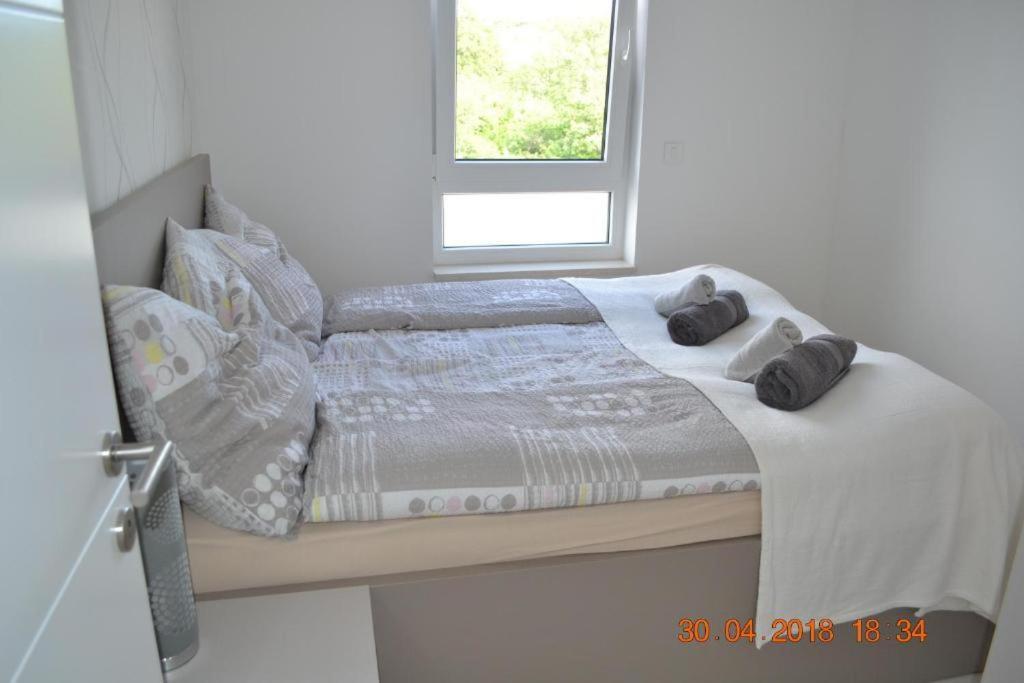 My Paradies - Njivice Penthouse*** Zewnętrze zdjęcie