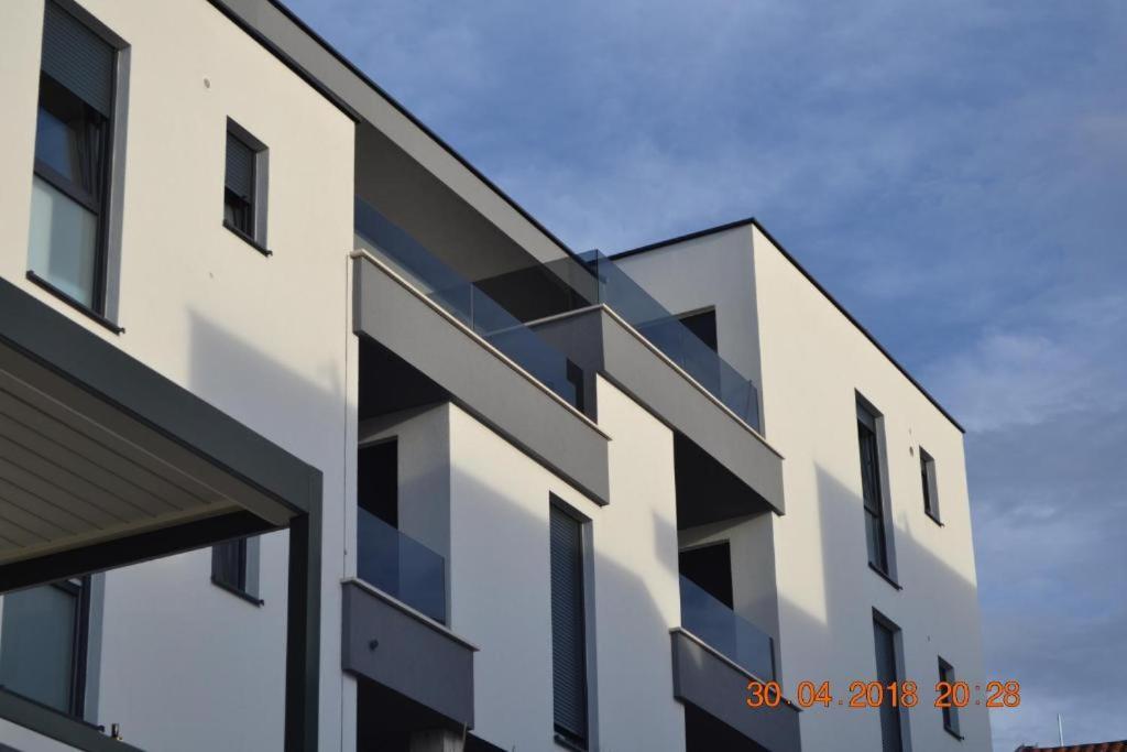 My Paradies - Njivice Penthouse*** Zewnętrze zdjęcie