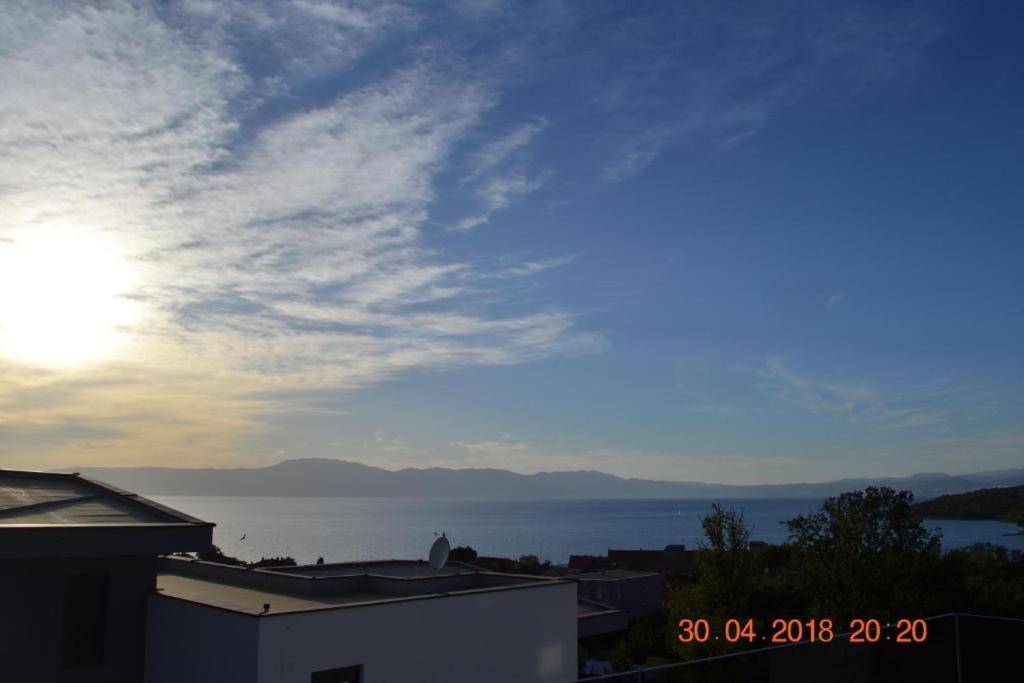 My Paradies - Njivice Penthouse*** Zewnętrze zdjęcie